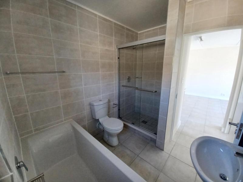 To Let 1 Bedroom Property for Rent in Gordons Bay Western Cape